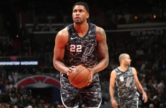 场比赛中 场比赛中