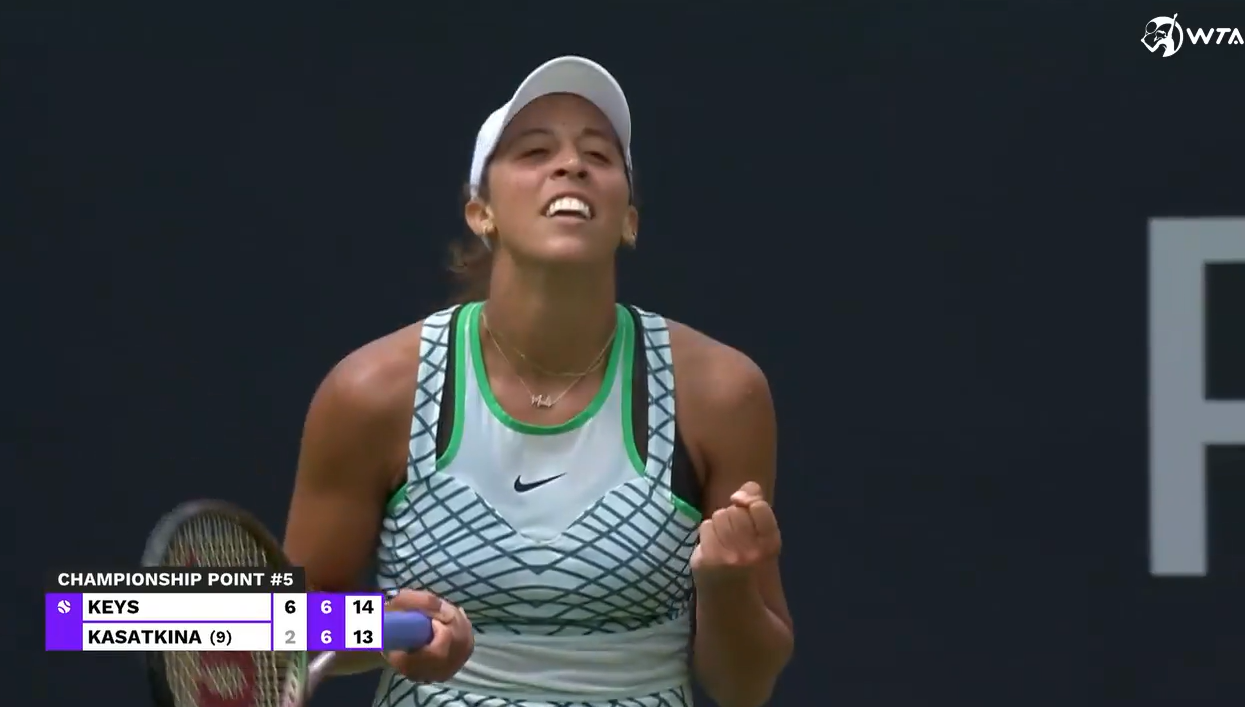 他在前场的 他在前场的