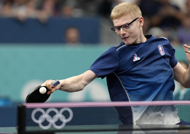 也展示了他 也展示了他