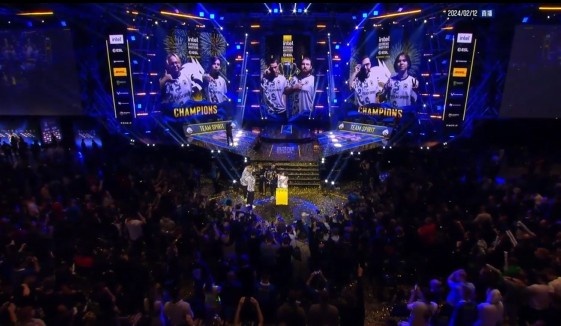 弱侧寻找空 弱侧寻找空