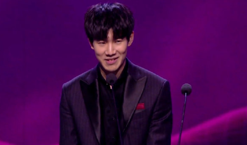 情境为例 情境为例